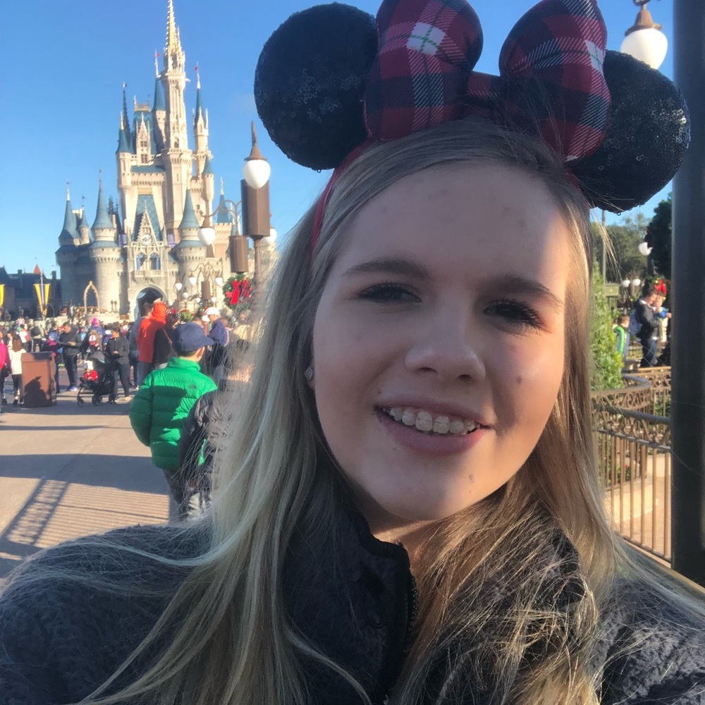 Meet your Posher, Arija